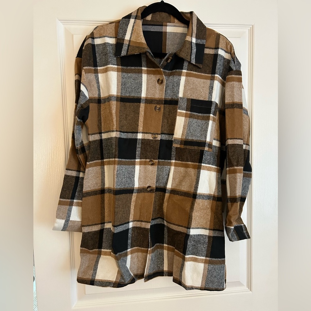 SHEIN Curve Checkered Shirt in Brown and Dark Navy